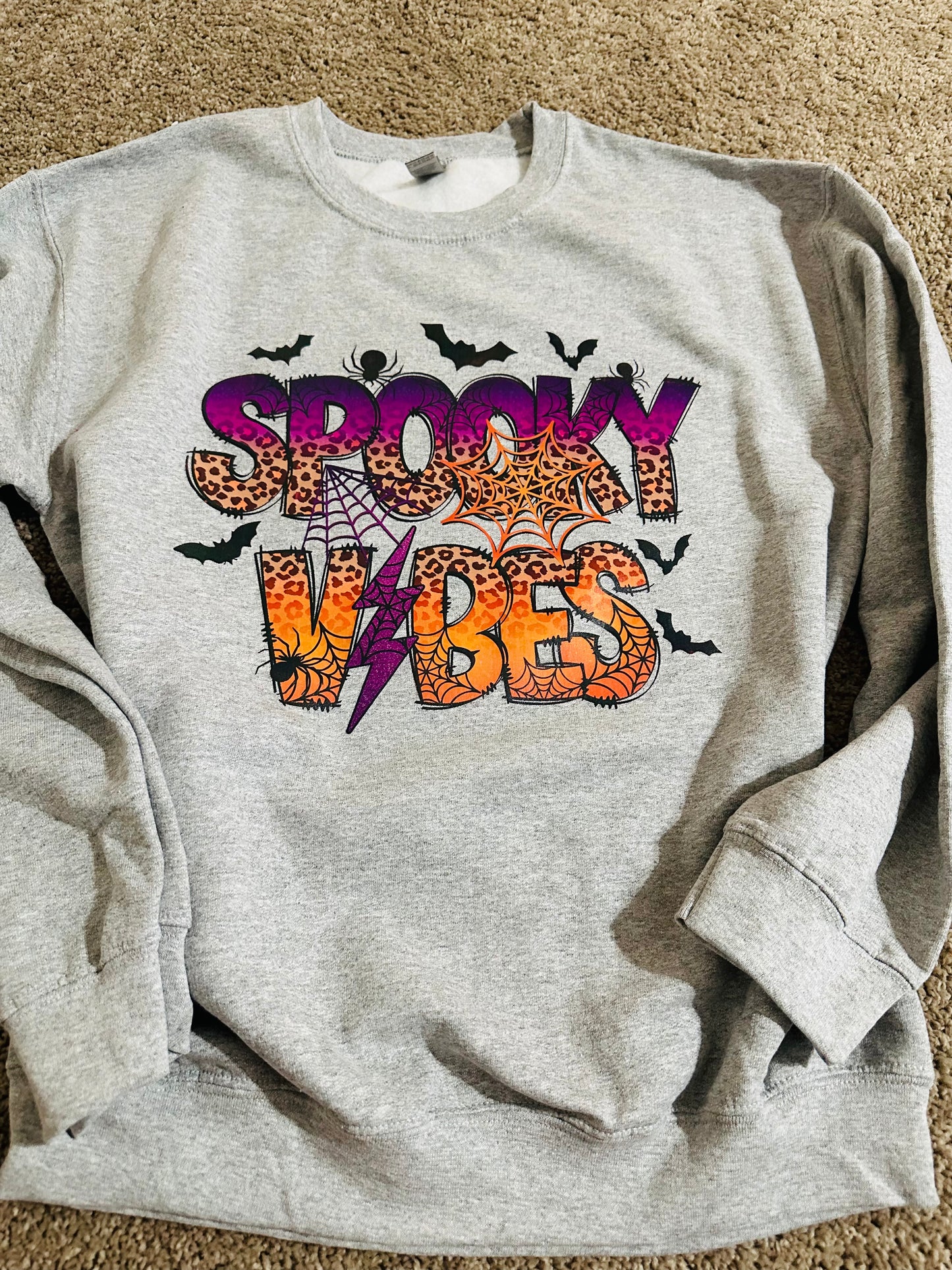 Spooky vibes Crewneck sweatshirt