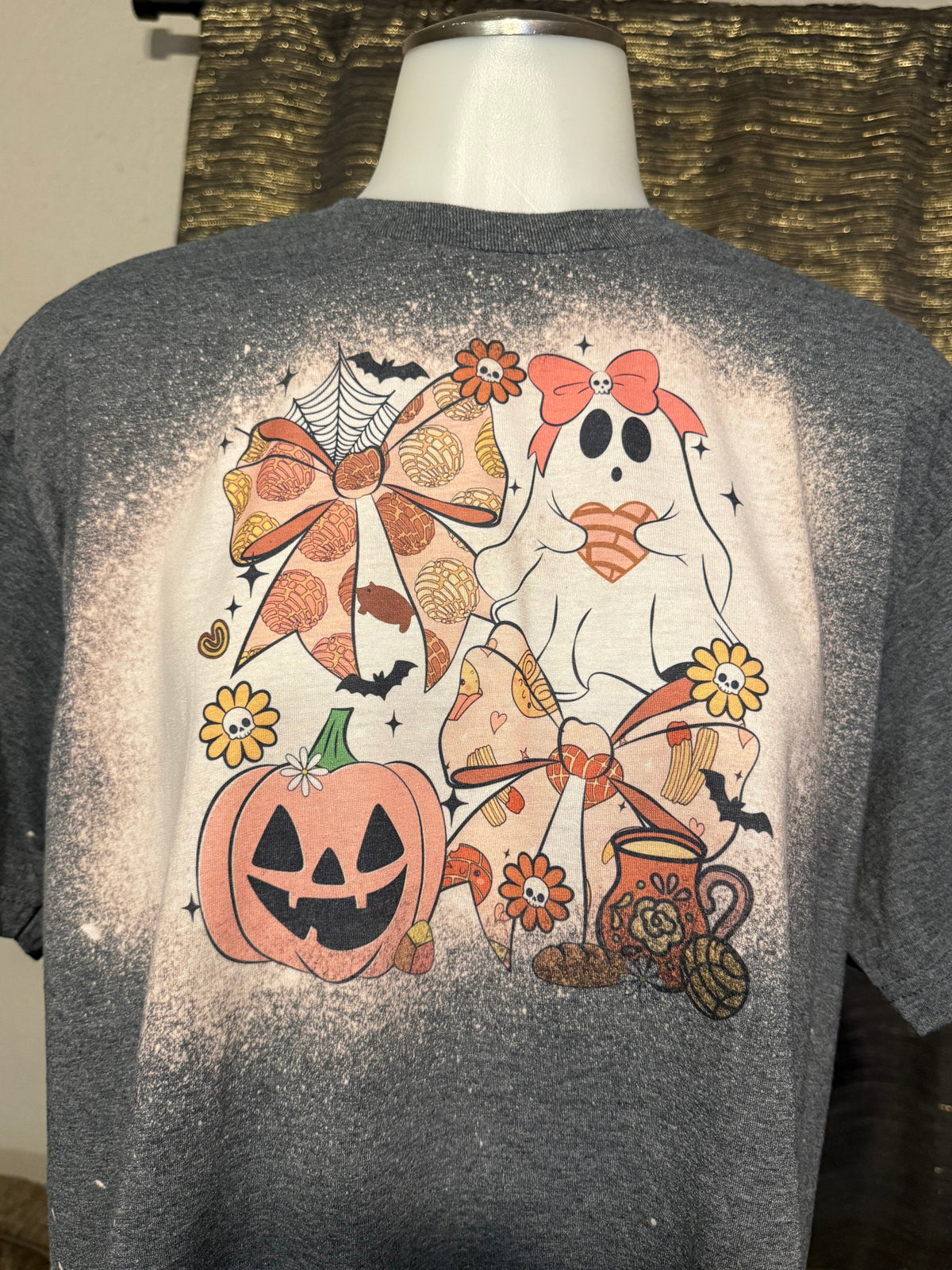 Pan dulce ghost